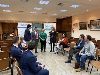 Los empresarios de Alovera se informan de la Formación Profesional para el empleo en un nuevo Encuentro de GuadaNetWork