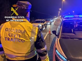 La Guardia Civil de Guadalajara investiga a un conductor por los supuestos delitos de lesiones y aborto por imprudencia grave en un siniestro vial