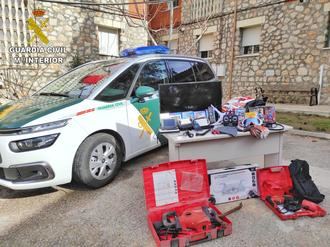 La Guardia Civil detiene a una persona e investiga a otras dos por un robo en una vivienda en la urbanización Nueva Sierra de Albalate de Zorita