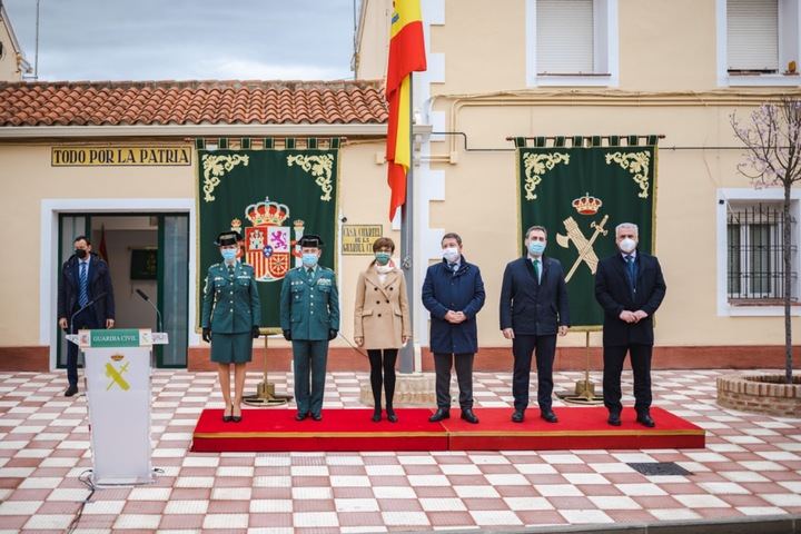 La directora general de la Guardia Civil, María Gámez, inaugura las nuevas dependencias del cuartel de Mondéjar