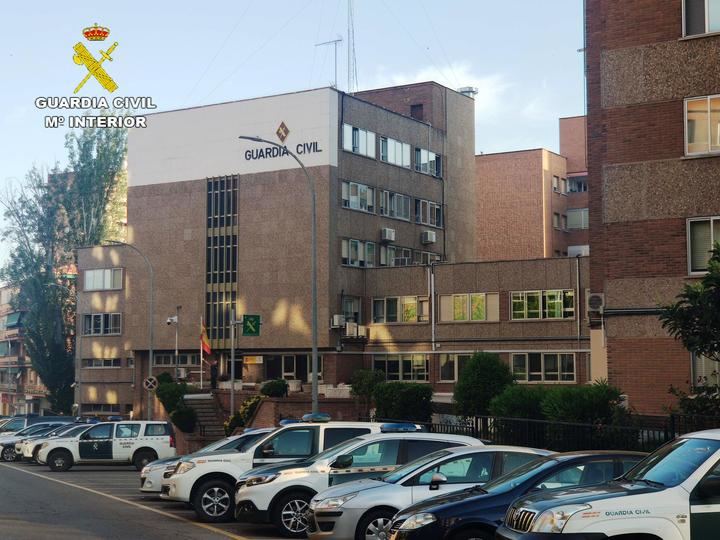 La Guardia Civil detiene a cuatro personas por robo en una nave industrial de Cabanillas del Campo