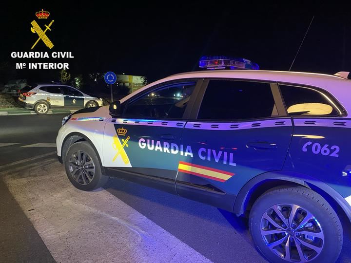 La Guardia Civil de Toledo detiene a tres personas en su huida tras un intento de robo en una vivienda con moradores