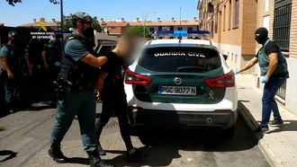 La Guardia Civil detiene a cinco personas por cometer al menos 44 delitos de robos con gran violencia en la comarca de Torrijos
