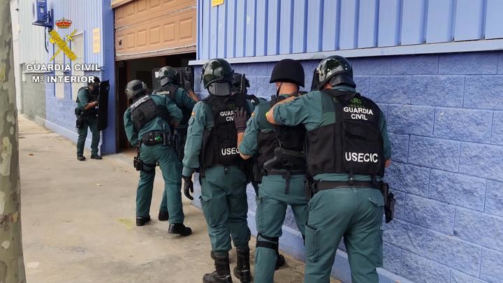 La Guardia Civil detiene a 12 personas pertenecientes a una organización dedicada a la trata de personas que operaban Sigüenza, Camarma de Esteruelas, Torrejón del Rey y Azuqueca de Henares 
