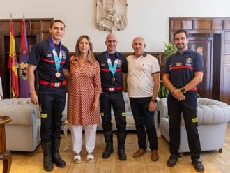 Recepción en el Ayuntamiento de Guadalajara de Jorge Serrano y Daniel Barchino, pódium en las olimpíadas de policía y bomberos
