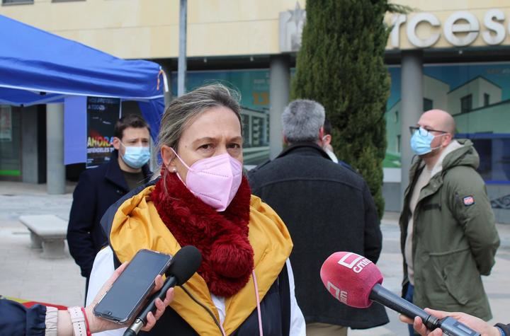 El PP finaliza la semana con una intensa campaña de recogida de firmas y el apoyo de los castellano-manchegos a las Fuerzas y Cuerpos de Seguridad