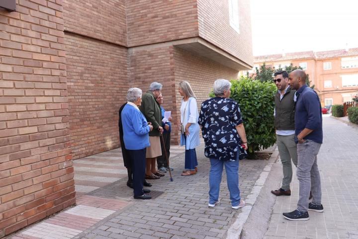 Guarinos se compromete a reforzar los servicios de limpieza y seguridad en todos los barrios de Guadalajara