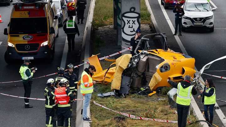 ÚLTIMA HORA : Un helicóptero se estrella en la autopista M-40 de Madrid