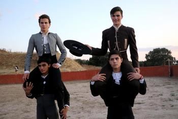 Los novilleros Tristán Barroso y Rubén Núñez salen a hombros en Tamajón