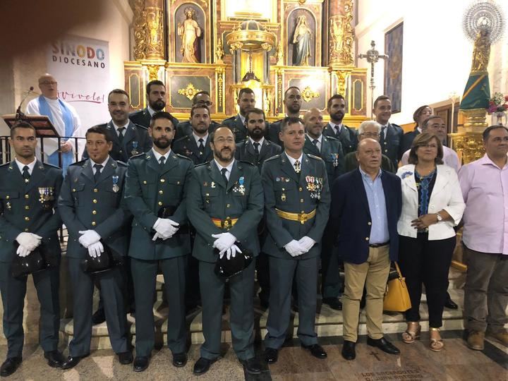 Alcaldes y concejales de la demarcación de Horche acompañan a la Guardia Civil en el Día del Pilar
