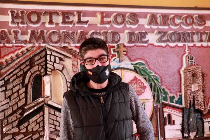 Hostal Los Arcos, un negocio familiar con más de treinta años de historia en Almonacid de Zorita