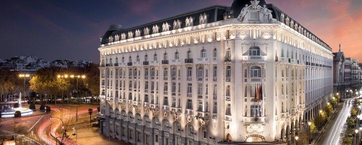 El Hotel Palace de Madrid presenta un ERE para 152 trabajadores de los 346 que forman la plantilla