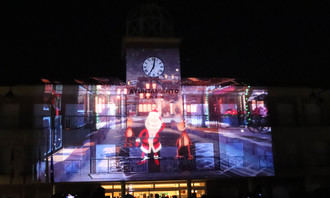 Explosión de luz y color para dar la bienvenida a la Navidad en Cabanillas