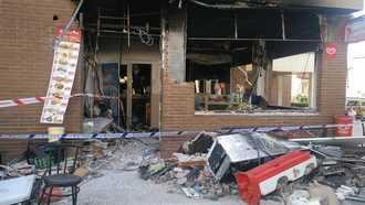 Aparatoso incendio, sin heridos, en el Kebab de la calle Segovia de Guadalajara capital