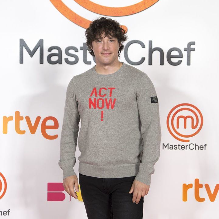 Con Dabiz Muñoz o Jordi Cruz y sonando de fondo “All I want for Christmas is you”: así sería la cena de Navidad preferida de los españoles