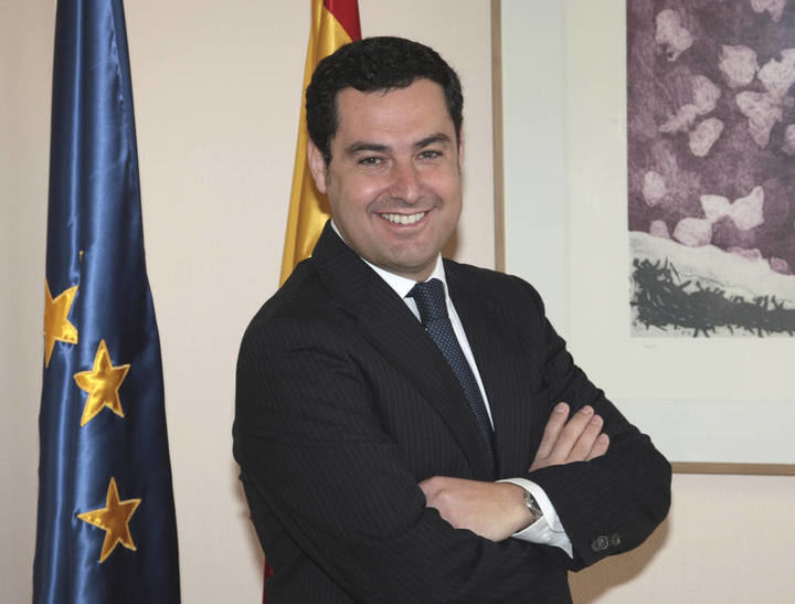 PP, Ciudadanos y Vox cierran un acuerdo para 