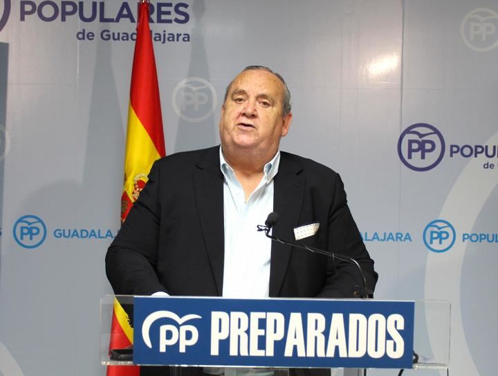 Lamola reprocha a Page que sus políticas “hagan más pobres a los castellano manchegos” y resalta la apuesta de Núñez para que nuestra región sea parte del eje del sur de Europa”