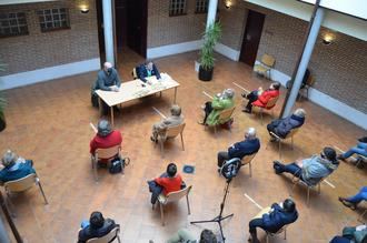 Paloma Navarro presenta su Compendio de términos yunqueranos y otros de uso común