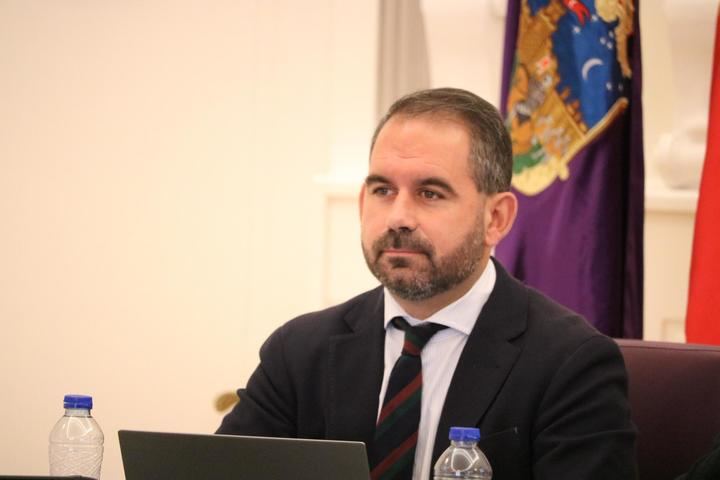 López: Rojo y el PSOE apoyan el sablazo del nuevo impuesto al agua con el que Page sangrará a ciudadanos y empresas