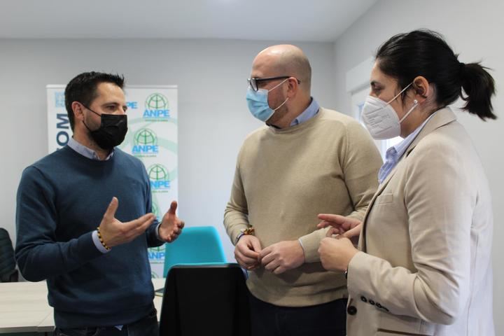 Califican en Guadalajara de `engañoso´ el anuncio de Page y recuerda que los 800 docentes contratados están vinculados a planes de refuerzo y financiado con fondos europeos