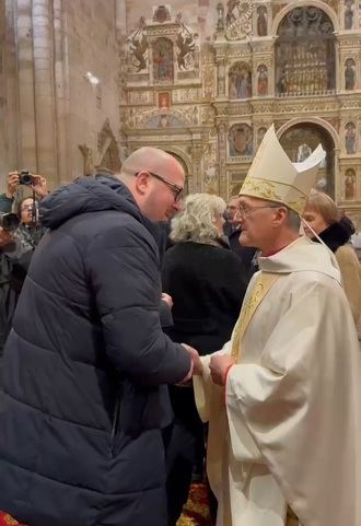 El presidente del PP de Guadalajara felicita al nuevo obispo don Julián Ruiz Martorell y le desea lo mejor al frente de la Diócesis Sigüenza-Guadalajara