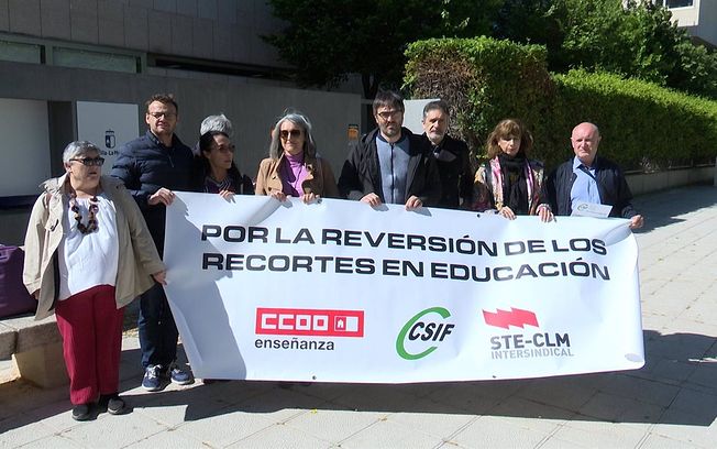 STE, CCOO y CSIF llaman a los docentes de C-LM a manifestarse el día 18 en Toledo “en defensa de las enseñanza pública”