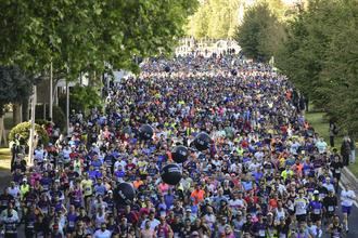 M&#225;s de 40.000 corredores han participado este domingo en la 46 edici&#243;n del Zurich Rock &#39;n&#39; Roll Running Series Madrid