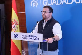 Martínez: “El PSOE-CLM no apoya a los jóvenes, apoya a Sánchez, defiende a Sánchez y trabaja por y para Sánchez”