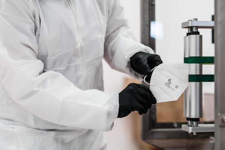 La revolución española de las mascarillas FFP2