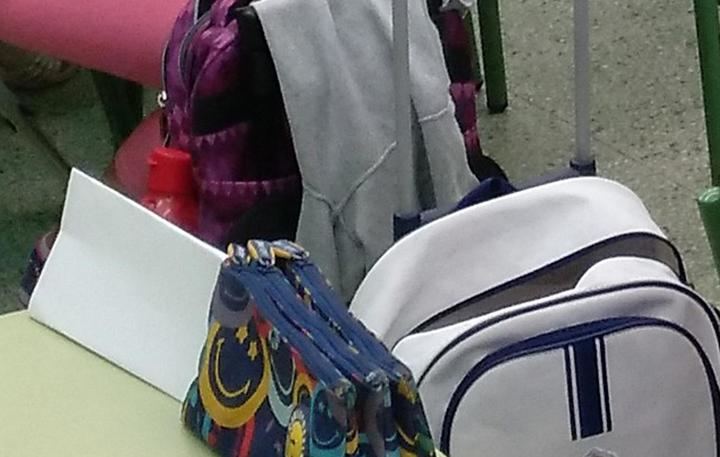 Últimos días para recoger los vales de las becas municipales para libros y material escolar en Azuqueca