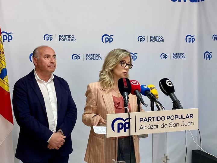 Lola Merino denuncia que la incompetencia del Gobierno de Page con la viruela ovina y caprina está arruinando a los ganaderos