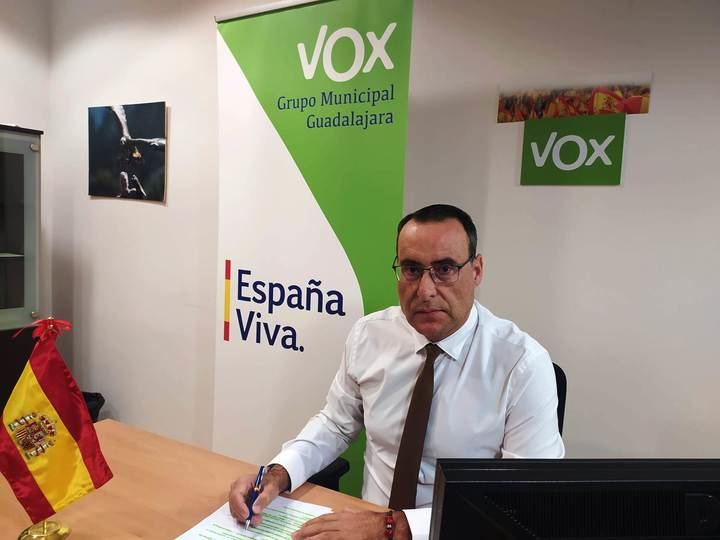 El Grupo VOX exige a Rojo una rectificación y disculpas públicas “por frivolizar y generar confusión y crispación entre los vecinos de Guadalajara”