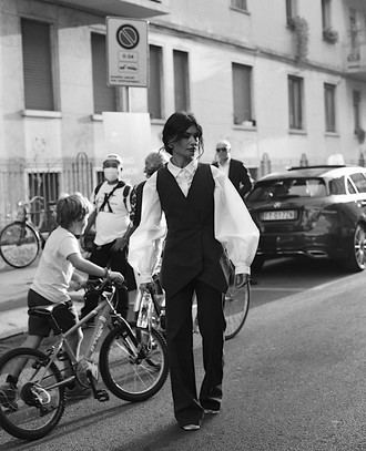 Mademe de Rosa luce en Milán el look perfecto para empezar el otoño (y es made in Guadalajara, Spain)