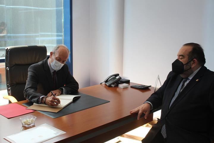 El Ministro de Justicia de España visita la sede del Ilustre Colegio de Abogados de Guadalajara