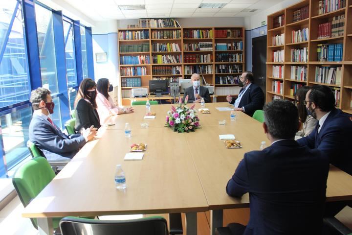 El Ministro de Justicia de España visita la sede del Ilustre Colegio de Abogados de Guadalajara
