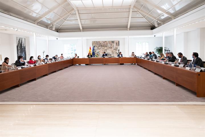 ÚLTIMA HORA : Pedro Sánchez hará ESTE SÁBADO cambios en el Gobierno, SOLO en la parte del PSOE