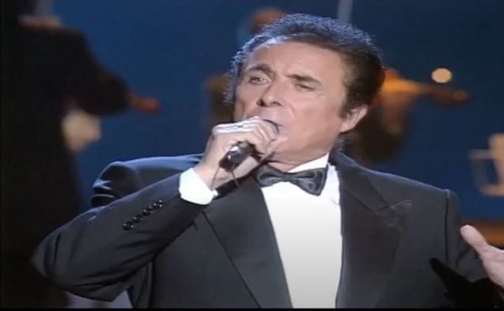 Muere el cantante 'Príncipe Gitano' a los 92 años por coronavirus en la Residencia de Mayores de La Paz de Mandayona