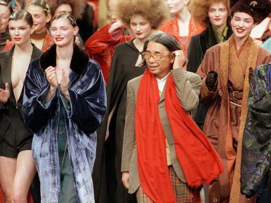 Muere a los 81 años el diseñador japonés Kenzo Takada por coronavirus