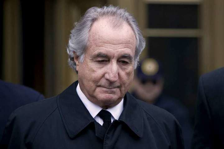 Muere a los 82 años Bernie Madoff, el 'cerebro' de la mayor estafa de la historia de EEUU (65.000 millones de dólares)