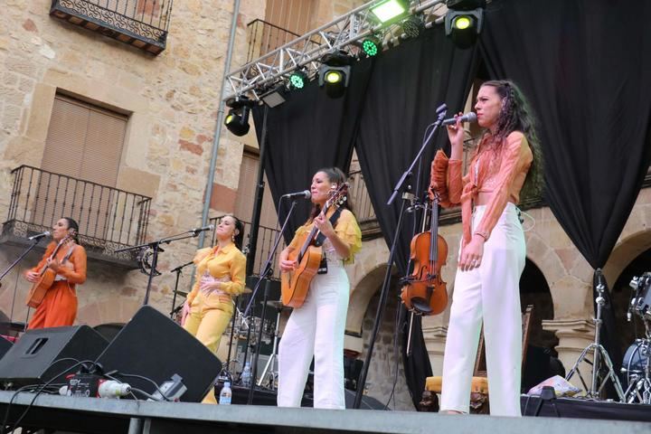 La monumentalidad de Sigüenza se suma al talento de siete jóvenes 'Mujeres, Patrimonio'