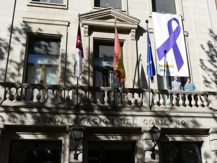 La Subdelegación del Gobierno de Guadalajara se suma a los actos contra la violencia de género