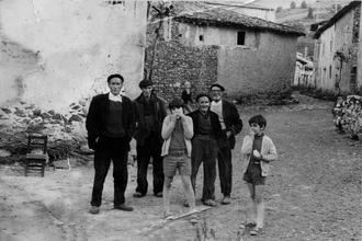 El Ayuntamiento impulsa la creación de un Archivo Fotográfico de Tamajón