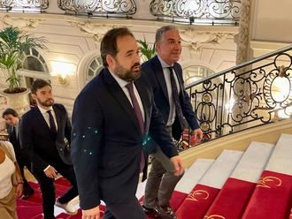 Núñez espera contar con los votos de Page para reclamar a Sánchez la suspensión de los impuestos a la gasolina en CLM