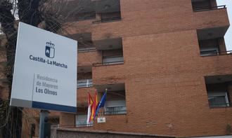 Empleados y usuarios de la Residencia de Mayores de "Los Olmos" de Guadalajara, expectantes y ORGULLOSOS de ser LOS PRIMEROS EN ESPAÑA en recibir la vacuna contra el Coronavirus