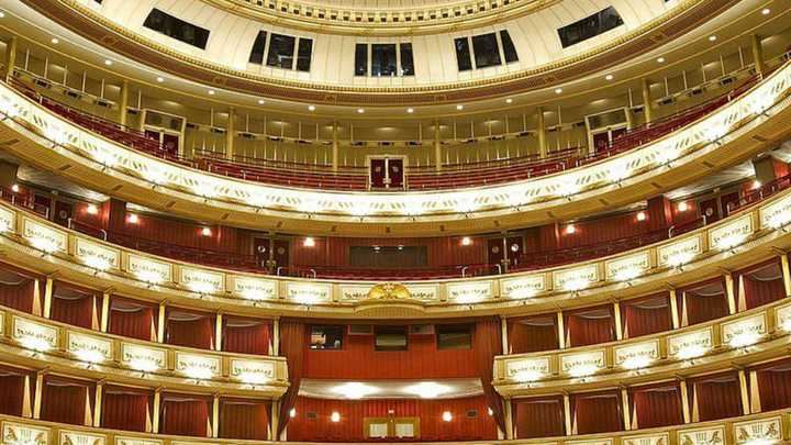 Plácido Domingo celebra sus 80 años en una Ópera de Viena vacía por...el coronavirus
