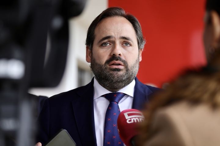 Núñez afirma que hoy es un día triste para Castilla-La Mancha y España: “Nadie entiende que el PSOE sea capaz de traicionar al país y poner en riesgo la unidad nacional”