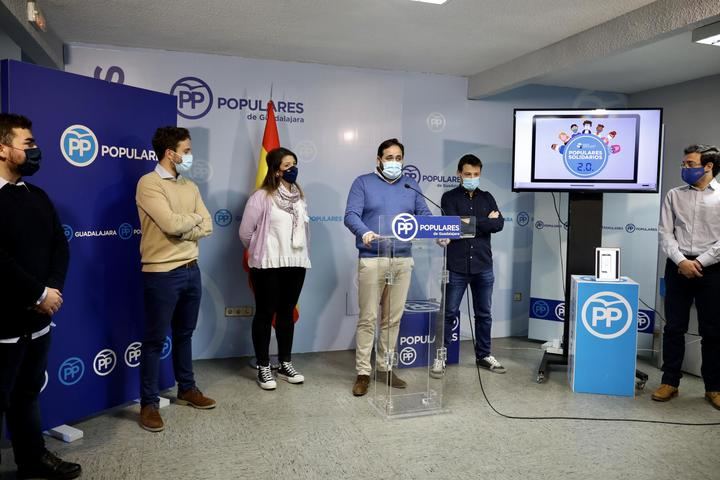 Núñez reclama en Guadalajara a Page que dé órdenes de manera `clara y rotunda´ a sus 9 diputados para que rechacen los PGE y los pactos con Bildu y ERC