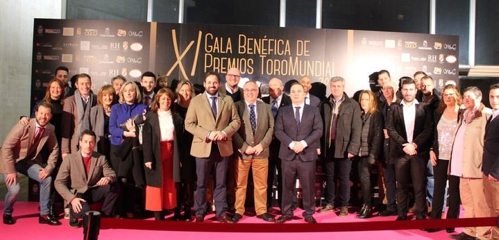 Paco Núñez afirma en Guadalajara que defenderá los toros y la caza frente al Gobierno socialcomunista de Sánchez por ser dos actividades muy arraigadas social y económicamente en la región