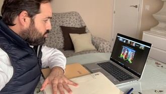 Paco Núñez, preocupado por los transportistas de Castilla La Mancha atrapados en Reino Unido, EXIGE a Page y Sánchez que RESUELVAN el problema