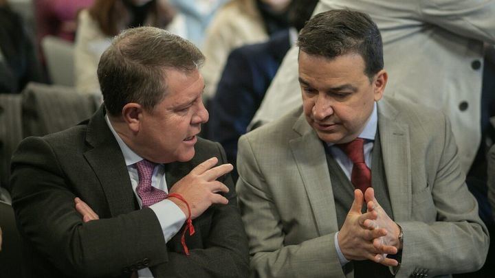 Piden la destitución del consejero de Agricultura de Castilla La Mancha por otro con 